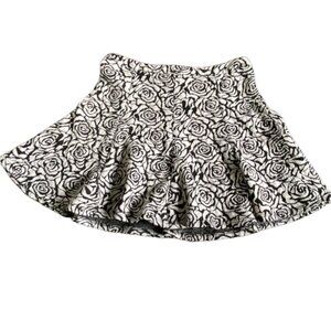 Moa Moa Womens Textured, Floral Mini Skirt-Black/White-Size L/XL-GUC